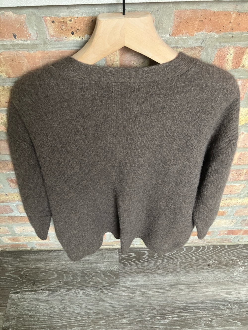 Quince Mongolian Cashmere Oversized Boyfriend Cardigan Sweater - Picture 5 of 12